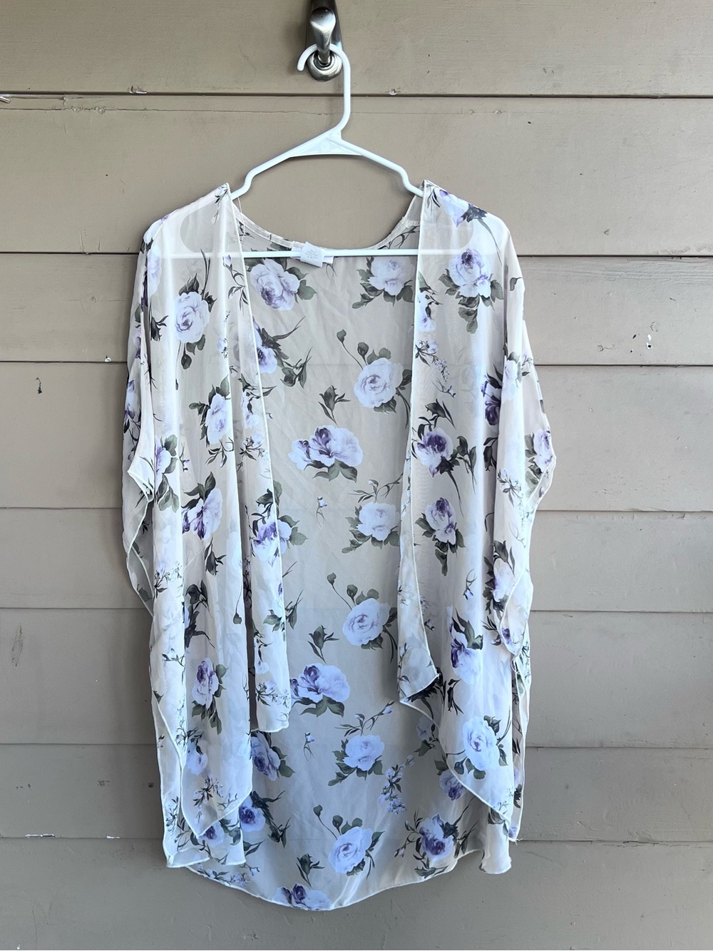 Q Neutral Floral Kimono Top Size S Lightweight Beach Casual Boho